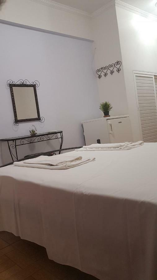 Sea Side Hotel Kakovatos Ngoại thất bức ảnh